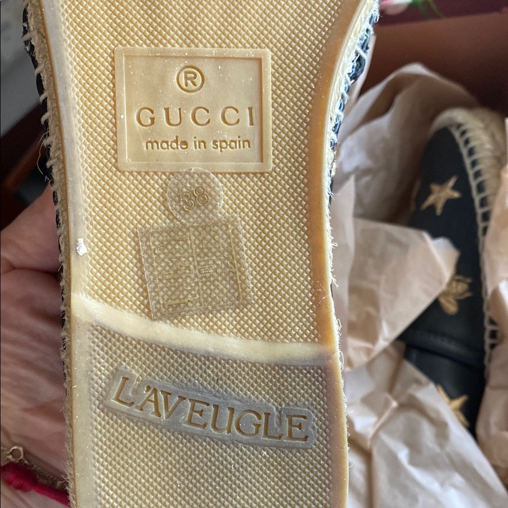 Gucci  espadrilles with stars and bees comes with floral box - Picture 4 of 9